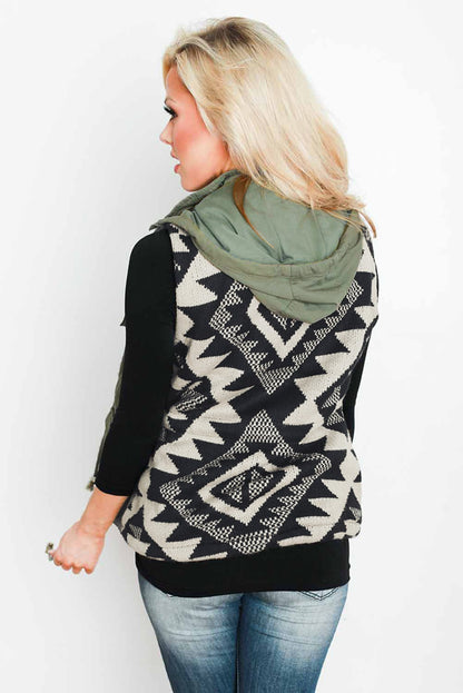 Chaleco con capucha y espalda azteca verde oliva