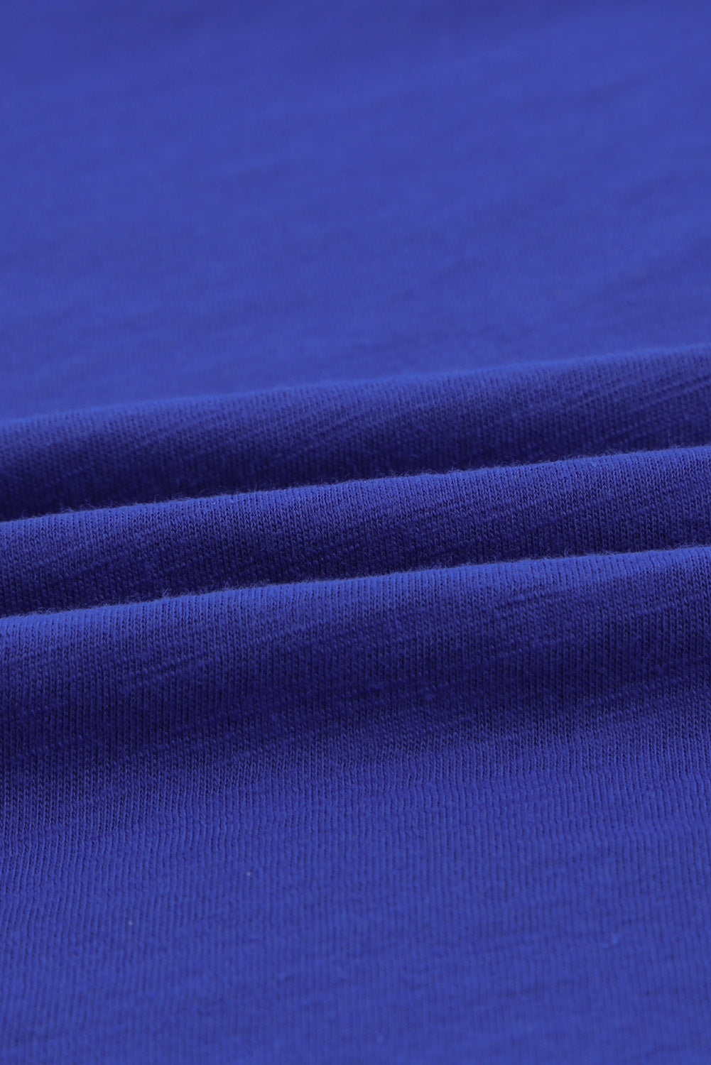 Camiseta mixta de algodón con cuello redondo y agujeros