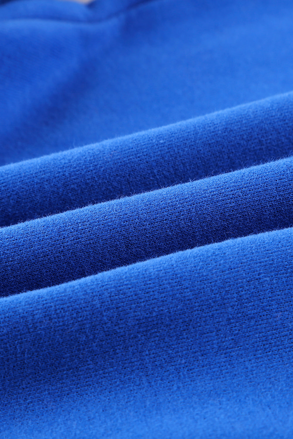 Chaqueta con capucha y cordón con bolsillo con cremallera