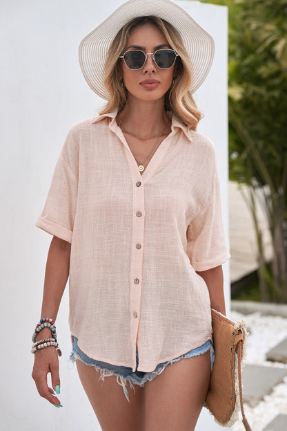 Camisa holgada de manga corta con botones y cuello en V 