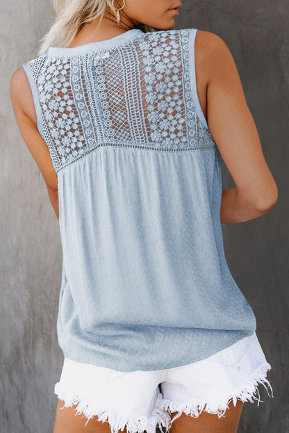 Camiseta de tirantes con botones delanteros y lazo de encaje