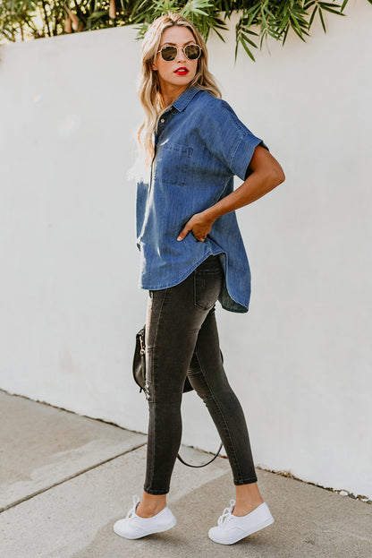 Chemise en jean à manches courtes et col rabattu 