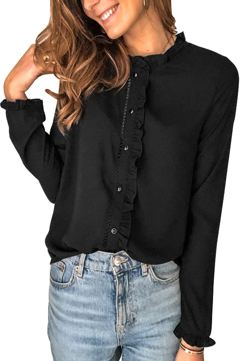 Chemise française boutonnée à encolure volantée