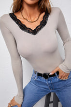 Lace Splicing Ribbed Slim-fit Top