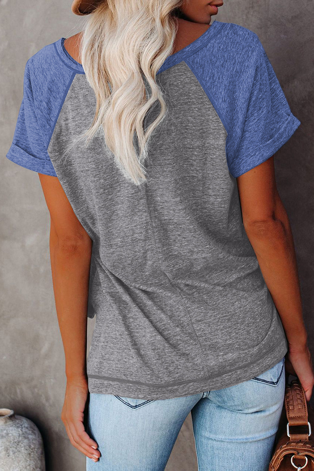 Camiseta con diseño de bloques de colores y patchwork de manga raglán