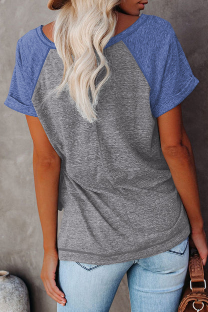 Camiseta con diseño de bloques de colores y patchwork de manga raglán