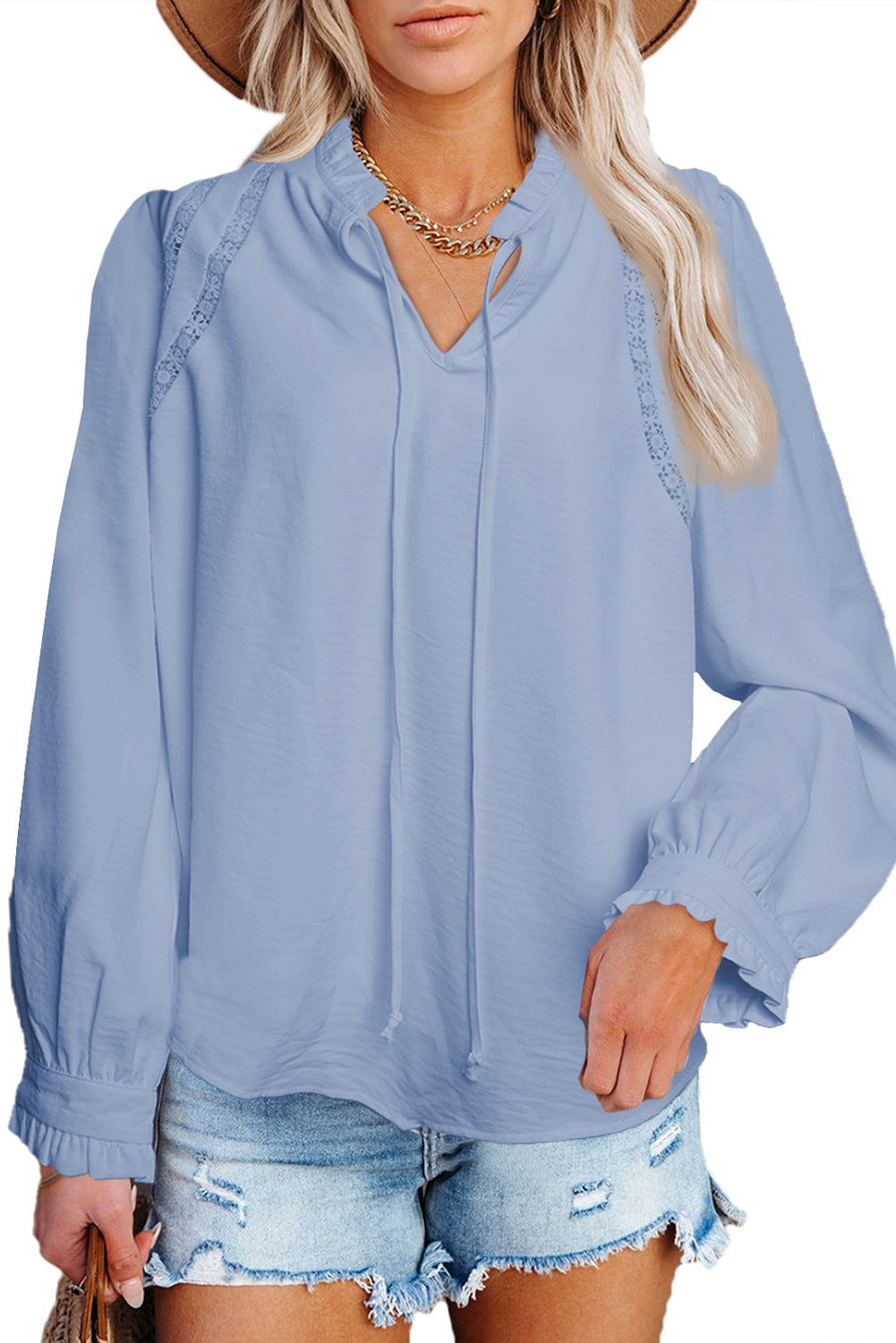 Blusa de manga larga con volantes y patchwork de encaje