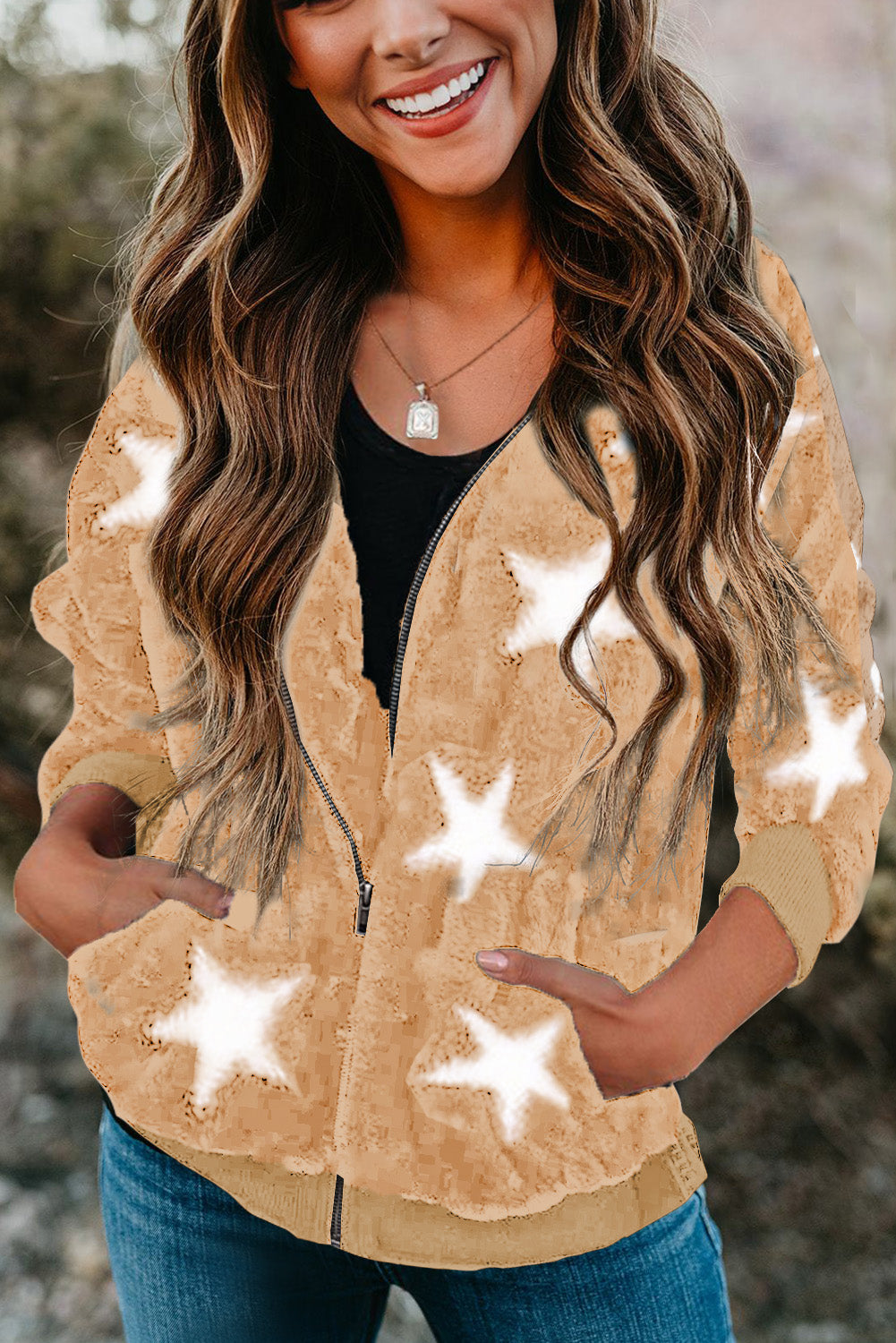 Manteau polaire à capuche et poches zippées à imprimé camouflage 