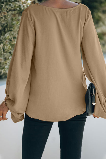 Top de encaje con cuello en V y mangas globo