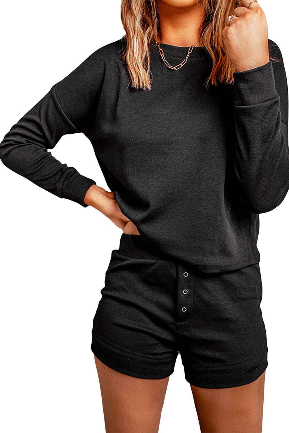 Ensemble deux pièces haut à manches tombantes et short en tricot côtelé gris